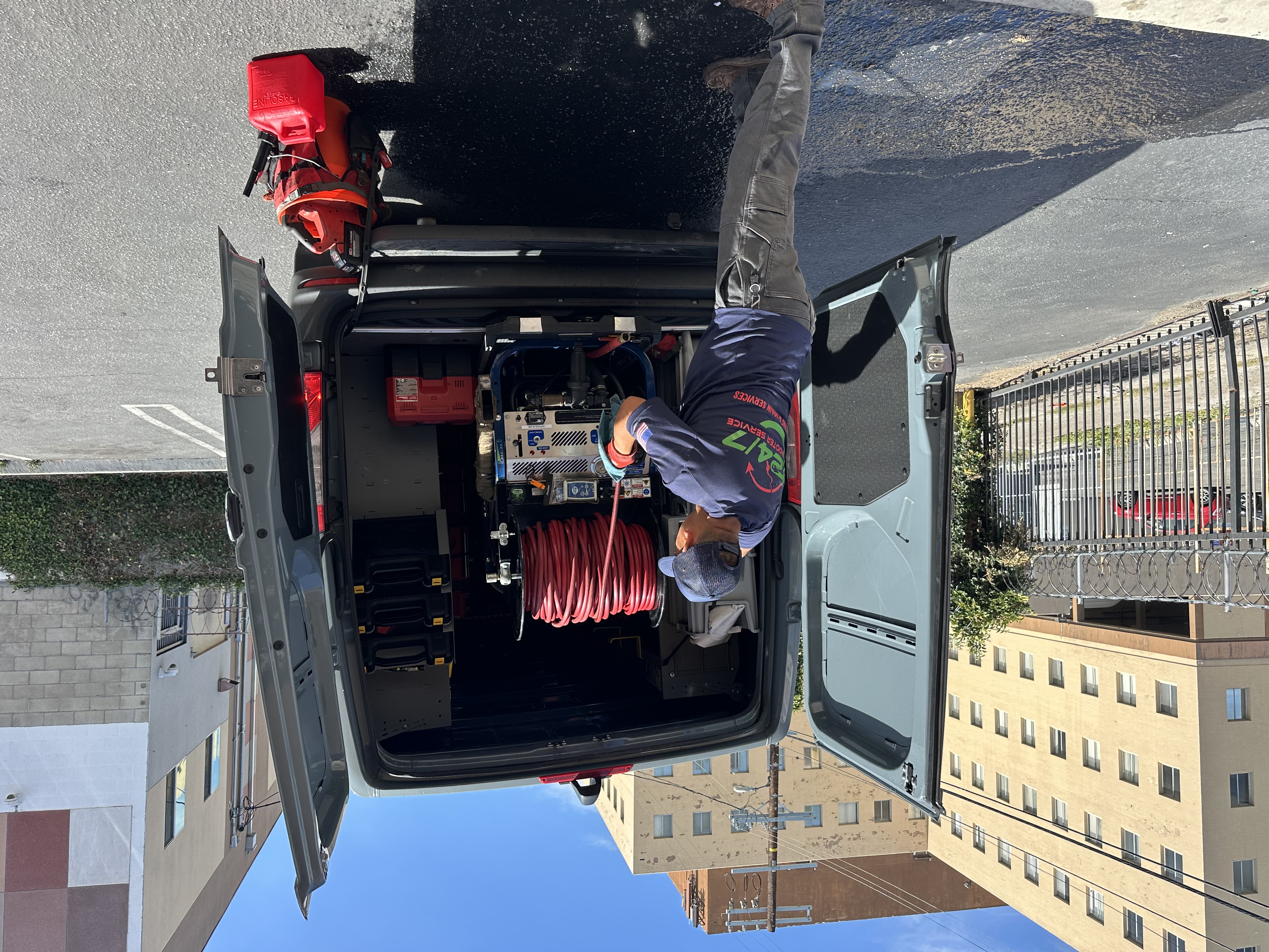 Laundry mat main drain cleaning in Los Angeles, CA