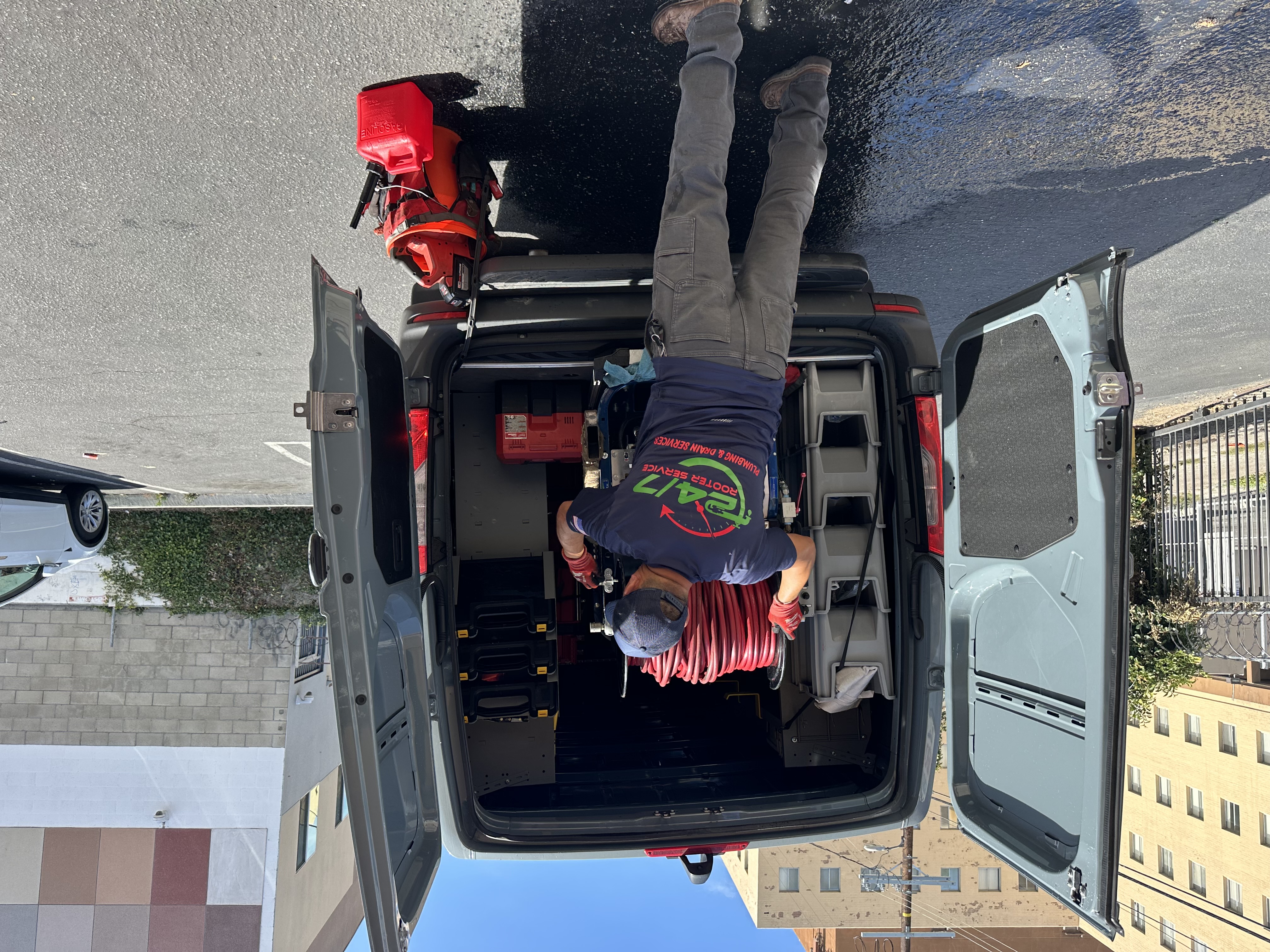 Laundry mat main drain cleaning in Los Angeles, CA